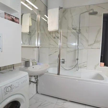 Moris Apartment *